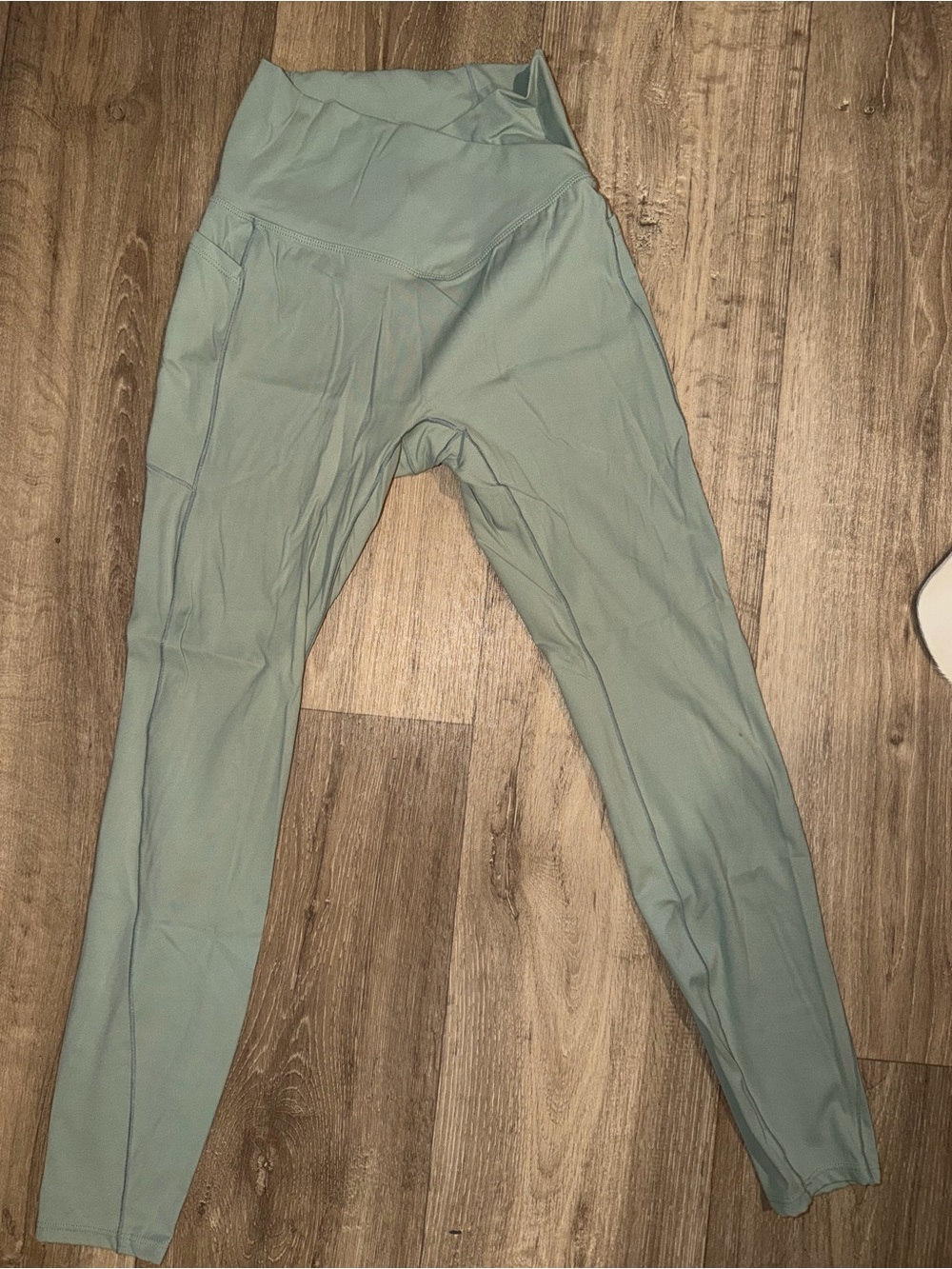 High-Rise Active Leggings in Sage Green